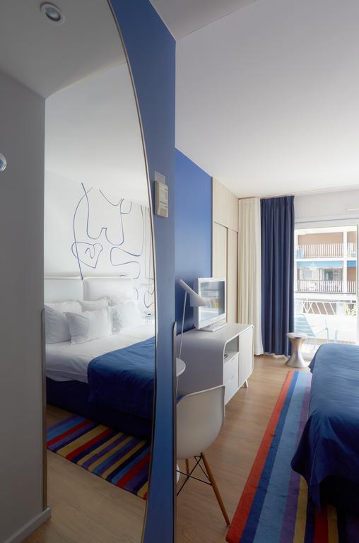 Classic Double Room Balcony,1215304204:JPEG